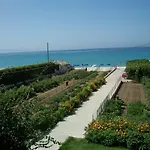 Daire Diona Lourdata (Kefalonia)