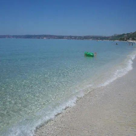 Diona * Λουρδάτα